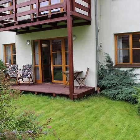 Apartament Bialy Na Osiedlu "Apartamenty Pod Sniezka" Karpacz Exterior photo