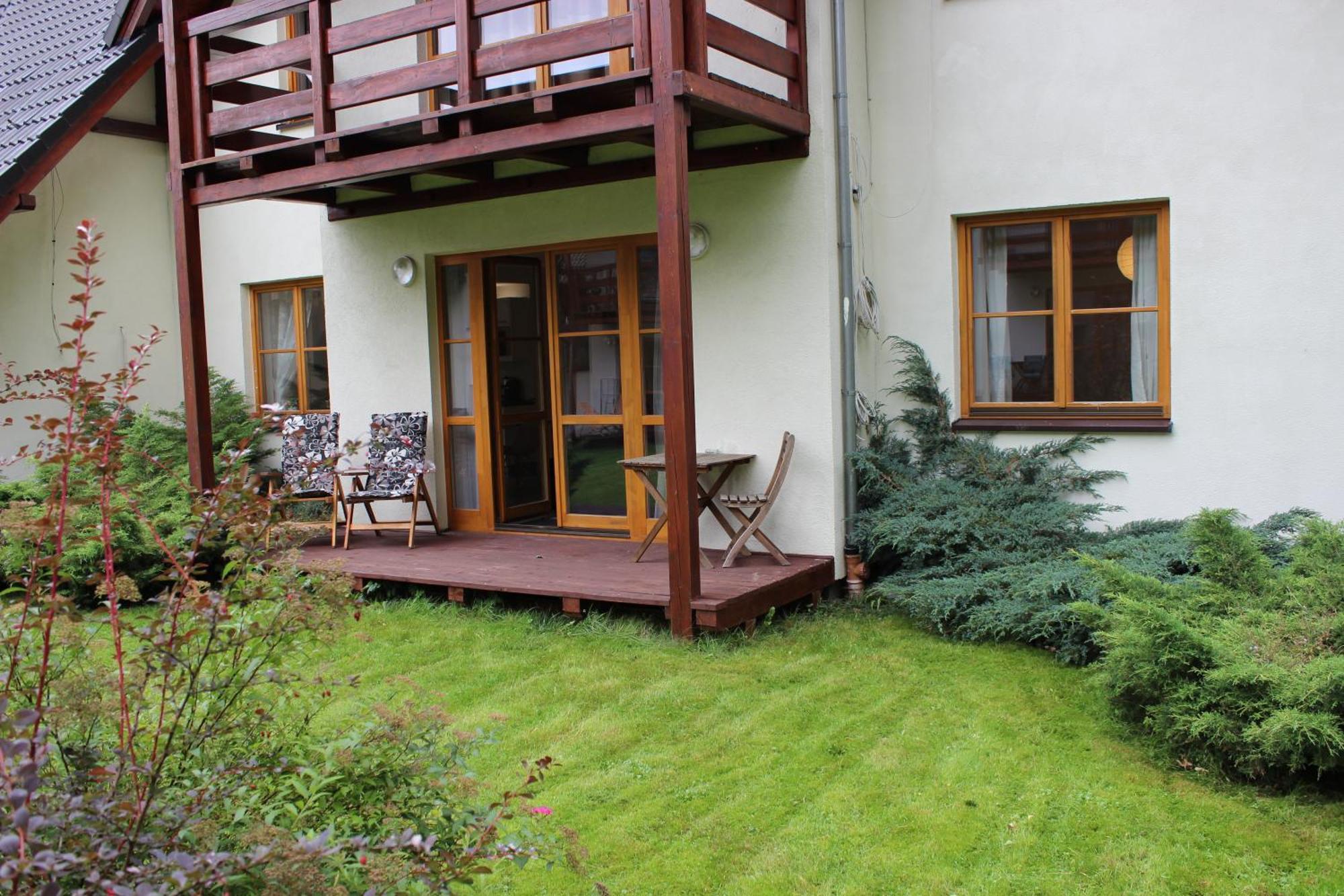Apartament Bialy Na Osiedlu "Apartamenty Pod Sniezka" Karpacz Exterior photo