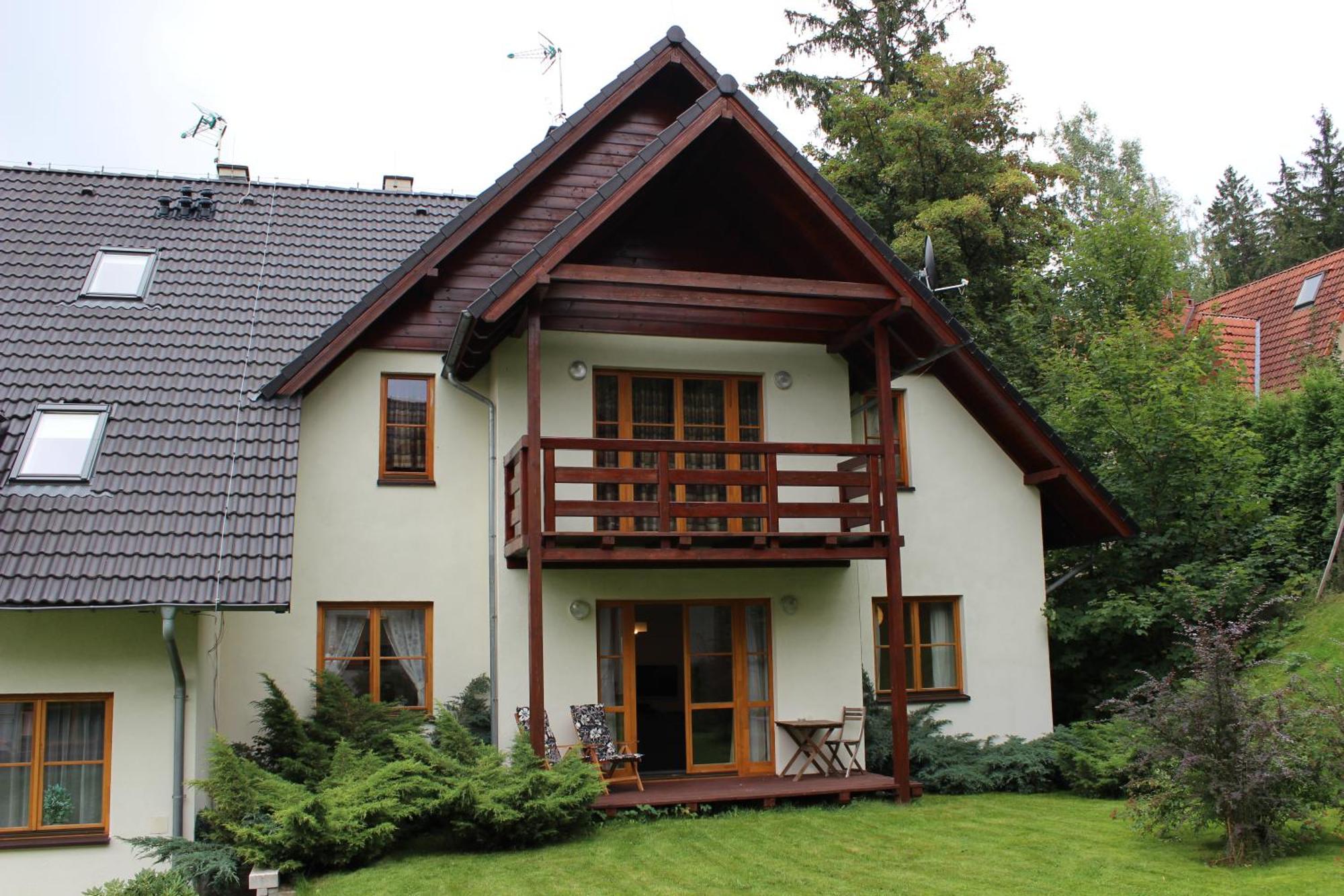 Apartament Bialy Na Osiedlu "Apartamenty Pod Sniezka" Karpacz Exterior photo